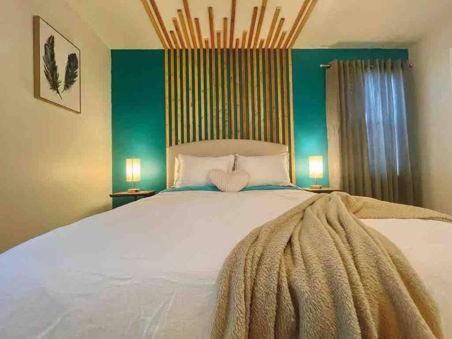 The Botanical Retreat, King Comfort & Poolside Peace Gainesville Ngoại thất bức ảnh
